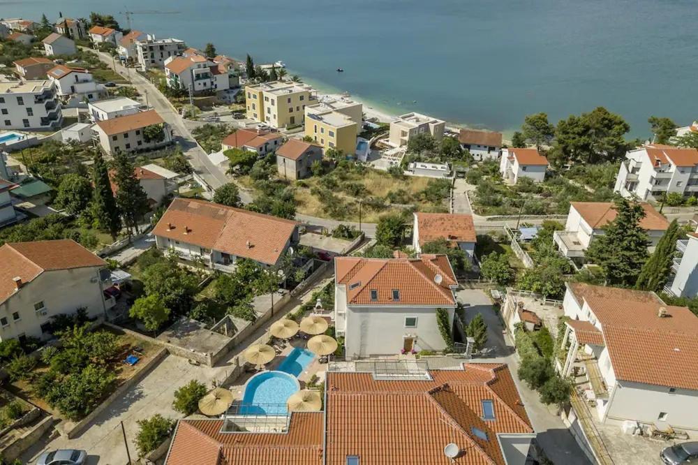 Apartment Relax Villa Salena Slatine Exterior photo